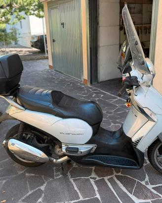 Scarabeo 250