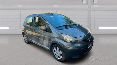 Toyota Aygo 1.0 12V VVT-i 5 porte Sol **GARANZIA 1