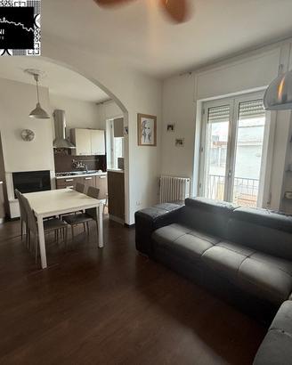 QUADRILOCALE "CIELO" con VISTA MARE - ASCENSORE -