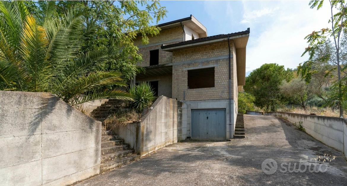 Villa - Casa in costruzione - Vista 4