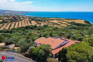 Casale fronte mare - Punta Tramontana
