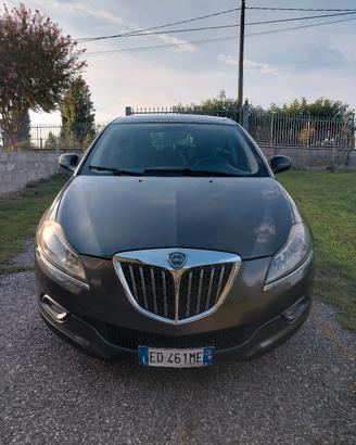 Lancia delta 1400 120 cv GPL