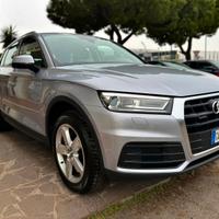 Audi Q5 35 TDI quattro S tronic Business