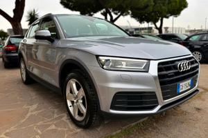 Audi Q5 35 TDI quattro S tronic Business