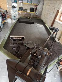 Bass boat Tracker Grizzly 1648 + carrello 