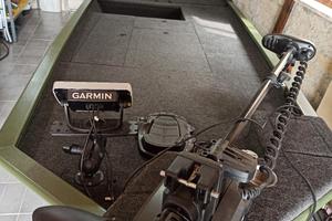 Bass boat Tracker Grizzly 1648 + carrello 