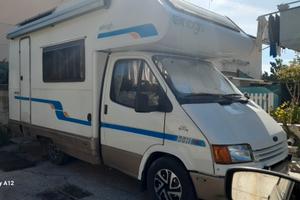 camper mansardato ford