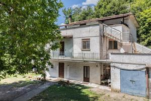 VILLA SINGOLA A SUTRI