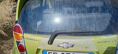 Chevrolet Spark, solo pezzi