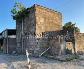Rudere + Terreno