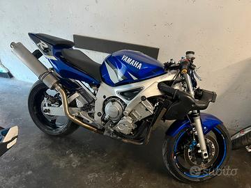 Smembro yamaha r6 carburatori