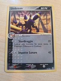 carta pokemon Umbreon 80 PV. Carta Rara. 24/100