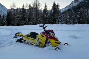 Motoslitta ski-doo