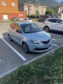LANCIA Ypsilon 1.0 FireFly 5 porte S&S Hybrid Silv