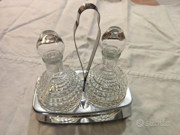 set vintage ampolle olio/aceto in vetro  e metallo