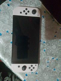 NINTENDO SWITCH Oled 200 EURO!