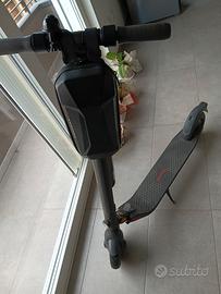 Monopattino elettrico Segway 