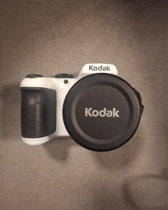 Macchina fotografica Kodak bianca