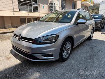 Volkswagen Golf Variant 1.6 tdi Business 115cv
