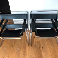 ALIVAR MVSEVM 134 coppia di WASSILY nere