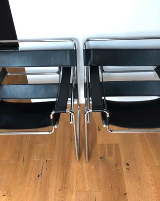 ALIVAR MVSEVM 134 coppia di WASSILY nere