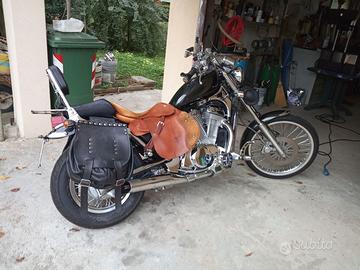 suzuki  vs800 gl intruder del 1996