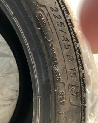 Pneumatici Michelin Pilot Alpin 5