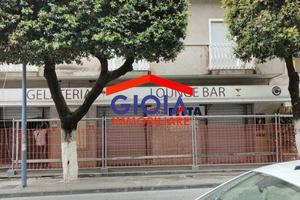 Immobile di 100 m² con 1 locale a Mondragone