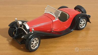 Modellino BUGATTI TYPE 55 (1932) Burago scala 1:24
