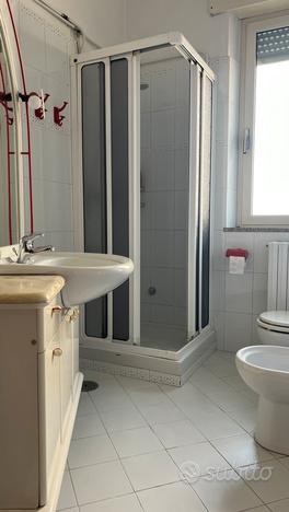 2 camere con bagno privato