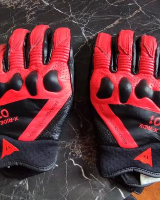 guanti da moto Dainese tg. L più altri tg. XL