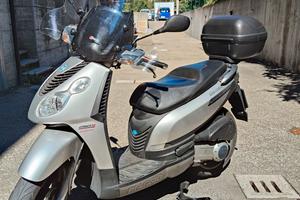 Piaggio Carnaby 250i cc
