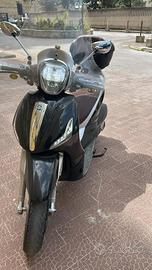 Piaggio Beverly 300 i.e.