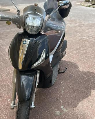 Piaggio Beverly 300 i.e.