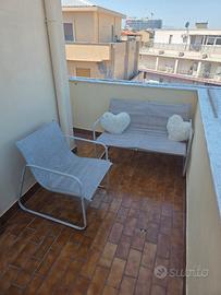 Set da balcone – divanetto + poltrona