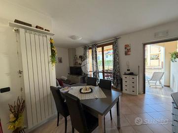 3 LOCALI A PUEGNAGO SUL GARDA