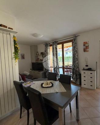 3 LOCALI A PUEGNAGO SUL GARDA