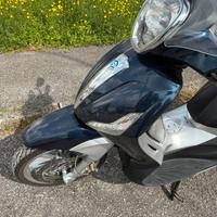 Piaggio Beverly 125