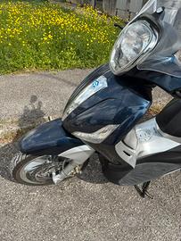 Piaggio Beverly 125