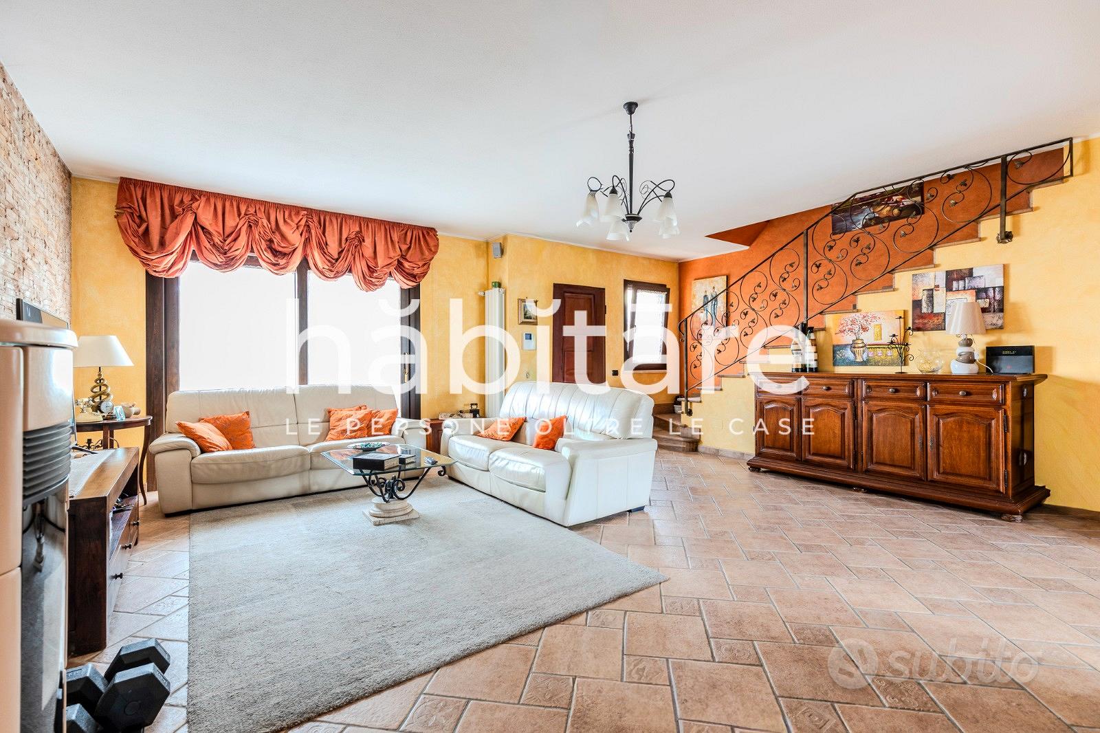 Rifinita Villa con giardino e seminterrato - Vista 2