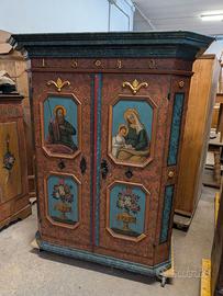 Armadio dipinto tirolese antico