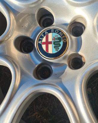 Cerchio in lega alfa romeo