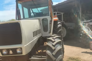 trattore Lamborghini 1056