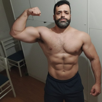 Insegnante scuola personal trainer stanza max 500