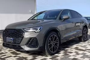 Audi Q3 SPB Business Plus 2.0 TDI 150CV S-Tro...