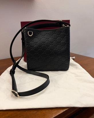 Buorsa Gucci originale