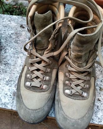 Scarponi trekking Scarpa