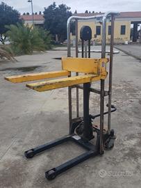 Carrello elevatore