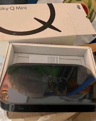 Sky Q Mini EM150 – decoder multiscreen, come nuovo