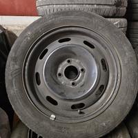 Cerchi R15 in ferro con gomme 195/55